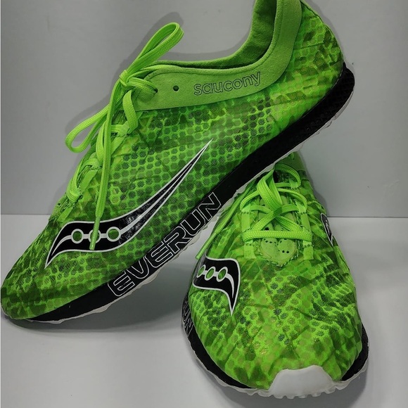 Saucony Green Running Shoes size 8.5 pre owned Exellent condition - Picture 2 of 8